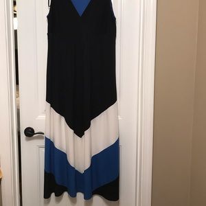 Sleeveless Studio One Maxi dress